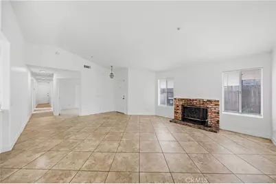 14325 Chesebro Court, Fontana, CA 92335 - Photo 8