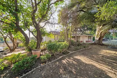 1449 E Bennett Avenue, Glendora, CA 91741 - Photo 32