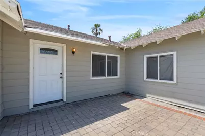 16397 Orange Way, Fontana, CA 92335 - Photo 6