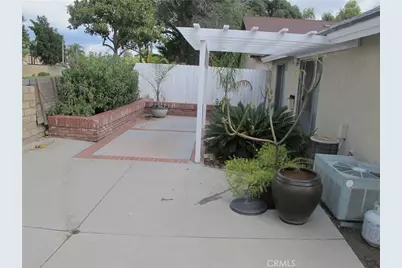 668 N Quince, Rialto, CA 92376 - Photo 16
