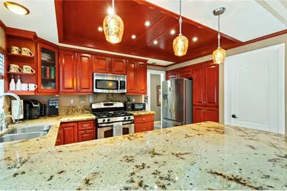 7839 Fox Tail Place, Highland, CA 92346 - Photo 22