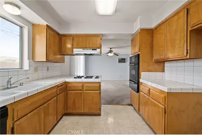 912 W Benwood, San Dimas, CA 91773 - Photo 10