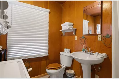 1005 Nana, Big Bear City, CA 92314 - Photo 20