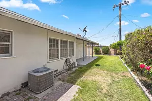 698 E Ralston Ave, San Bernardino, CA 92404 - Photo 30