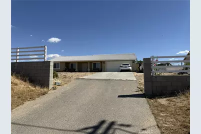 16081 Sitting Bull, Victorville, CA 92395 - Photo 4