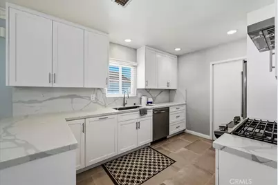19010 Community, Northridge, CA 91324 - Photo 16