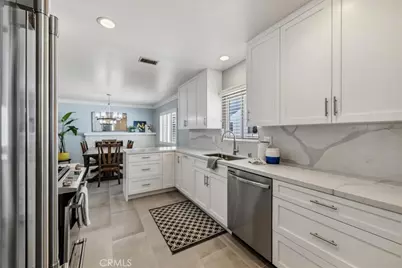 19010 Community, Northridge, CA 91324 - Photo 18