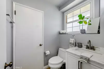 19010 Community, Northridge, CA 91324 - Photo 22
