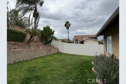 14387 Mountain High, Fontana, CA 92337 - Photo 4