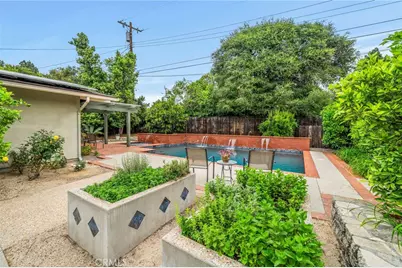 1382 Via Zurita Street, Claremont, CA 91711 - Photo 38