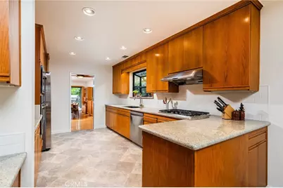 1382 Via Zurita Street, Claremont, CA 91711 - Photo 8