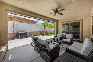 11638 Oakton Wy, Corona, CA 92883 - Photo 32