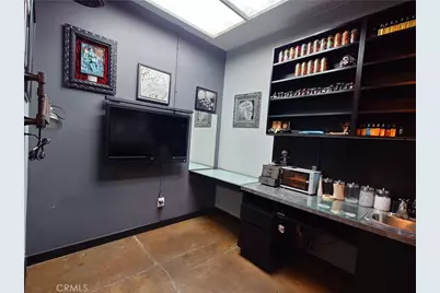 17845 Beach Blvd, Huntington Beach, CA 92647 - Photo 14