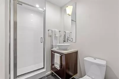 1155 S Grand, Los Angeles, CA 90015 - Photo 34