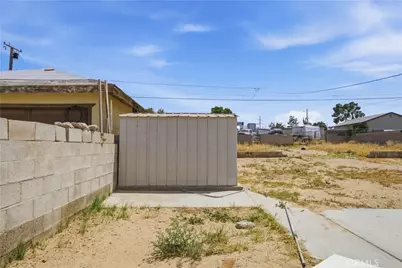 25591 Anderson, Barstow, CA 92311 - Photo 20