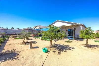 15797 Mint, Adelanto, CA 92301 - Photo 30