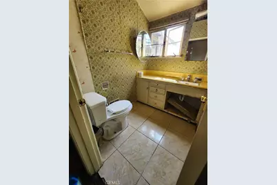 427 W 6th, Ontario, CA 91762 - Photo 22