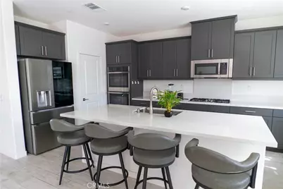 5007 Bay Laurel, Fontana, CA 92336 - Photo 4