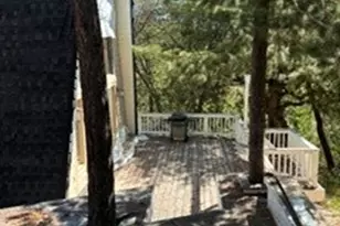 1083 Nadelhorn Dr, Lake Arrowhead, CA 92352 - Photo 8
