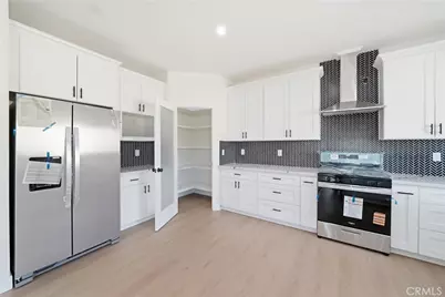 16315 Orick Avenue, Victorville, CA 92394 - Photo 2