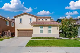 34111 San Sebastian, Murrieta, CA 92563 - Photo 2