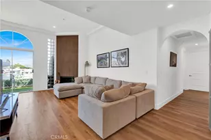 4830 Elmwood Ave, Los Angeles, CA 90004 - Photo 2