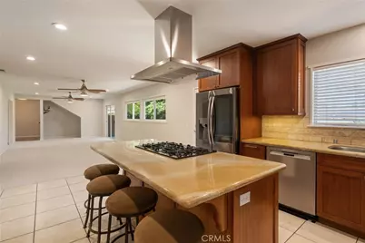 1560 Carnation Way, Upland, CA 91786 - Photo 10
