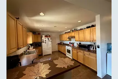 6781 Palisade Way, Yucca Valley, CA 92284 - Photo 14
