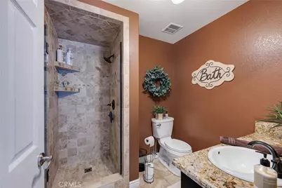 17714 Ibbetson, Bellflower, CA 90706 - Photo 22