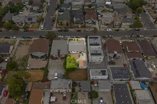 872 W 47th St, Los Angeles, CA 90037 - Photo 44