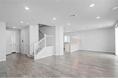 11612 Amsterdam, Sylmar, CA 91342 - Photo 2
