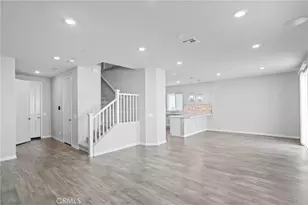 11612 Amsterdam, Sylmar, CA 91342 - Photo 2