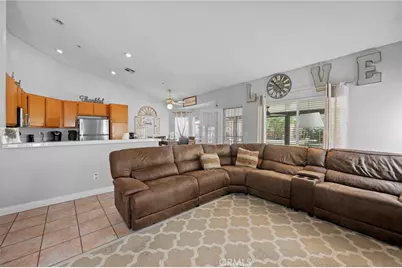 13760 Meadow Court, Fontana, CA 92337 - Photo 8