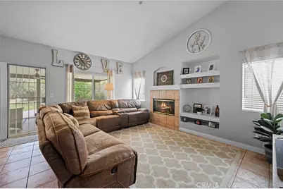 13760 Meadow Court, Fontana, CA 92337 - Photo 6