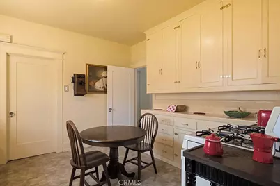 303 S Moore Avenue, Monterey Park, CA 91754 - Photo 10