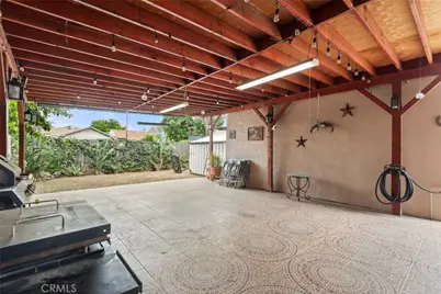 9549 Mallison, South Gate, CA 90280 - Photo 24