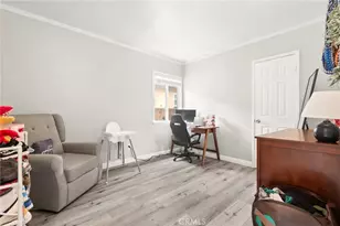 9549 Mallison, South Gate, CA 90280 - Photo 14