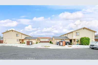 770 Silverado, Hanford, CA 93230 - Photo 2