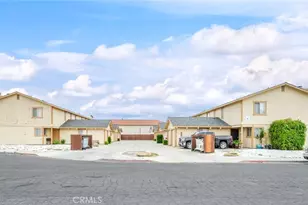 770 Silverado, Hanford, CA 93230 - Photo 2