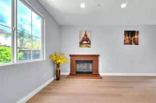 10877 Cameron Ct, Corona, CA 92883 - Photo 2