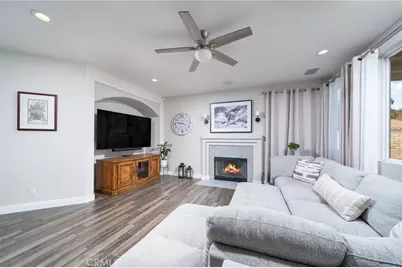 1520 Dianne, Corona, CA 92881 - Photo 12