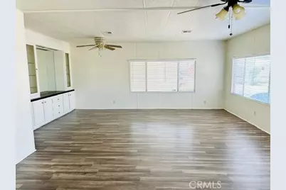 575 S Lyon #159, Hemet, CA 92543 - Photo 2