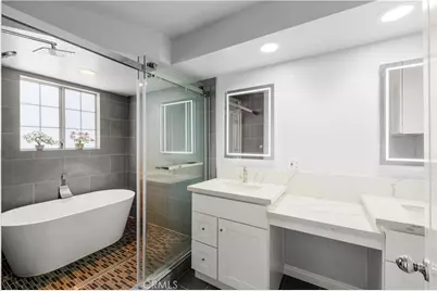 2101 Glenada Avenue #2, Montrose, CA 91020 - Photo 16