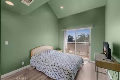 2101 Glenada Avenue #2, Montrose, CA 91020 - Photo 20