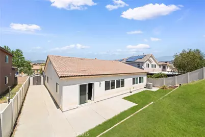 18039 Lapis, San Bernardino, CA 92407 - Photo 44