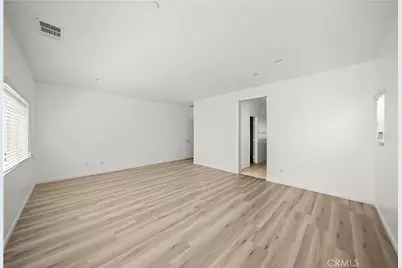 18039 Lapis, San Bernardino, CA 92407 - Photo 32