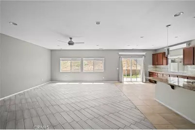 18039 Lapis, San Bernardino, CA 92407 - Photo 20