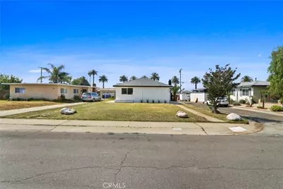 634 E Bonnie Brae Court, Ontario, CA 91764 - Photo 2