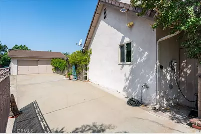 2351 Sunfield, Upland, CA 91784 - Photo 34