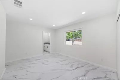 9030 Roble, Hesperia, CA 92345 - Photo 16